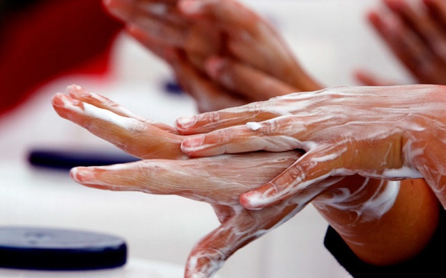 এই সময়ে হাতের যত্ন