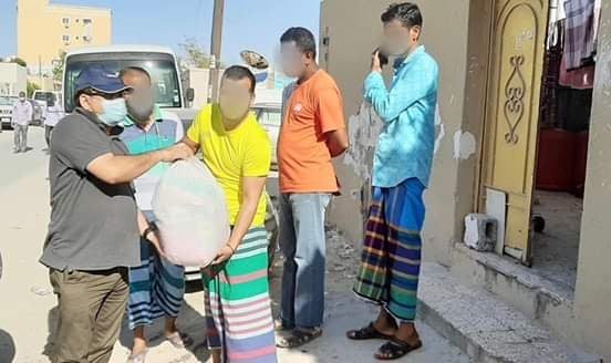 আমিরাতে অসহায় প্রবাসীদের জন্য মাননীয় প্রধানমন্ত্রীর উপহার বিতরণ