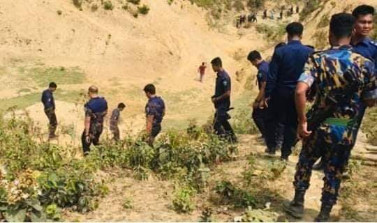 অস্ত্র তৈরি কারখানায় পুলিশের সাথে বন্দুকযুদ্ধে ৩ ডাকাত নিহত