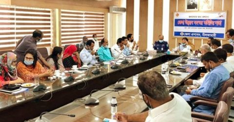 নীলফামারীতে জেলা উন্নয়ন কমিটির সভা অনুষ্ঠিত