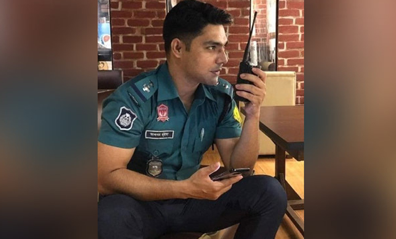 এসআই আকবরের পলায়নে কারা জড়িত জানা যাবে আজ