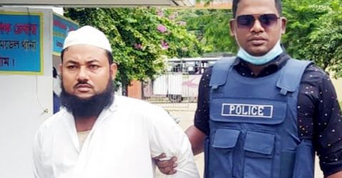 রুটিন মাফিক প্রতি রাতে মাদারাসাছাত্রদের বলাৎকার করেন ‘নাছির হুজুর’