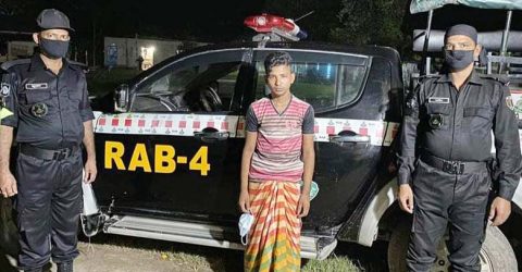 সাভারের আশুলিয়ায় গাঁজাসহ মাদক ব্যবসায়ী গ্রেপ্তার