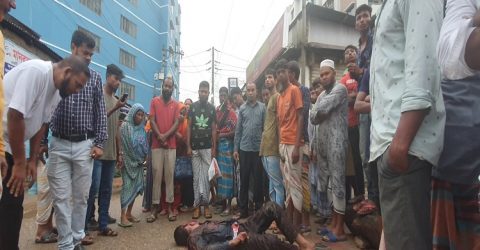 সাভারে সড়ক থেকে যুবকের রক্তাক্ত মরদেহ উদ্ধার