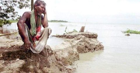 কোটি টাকা ব্যয়েও ঠেকানো যাচ্ছে না যমুনার ভাঙন