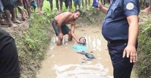 ঝালকাঠির কাঁঠালিয়ায় ডোবায় ভাসছে যুবকের লাশ !