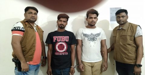 সাভারের আশুলিয়ায় ডিবি পুলিশের অভিযানে ২ ডাকাত গ্রেফতার