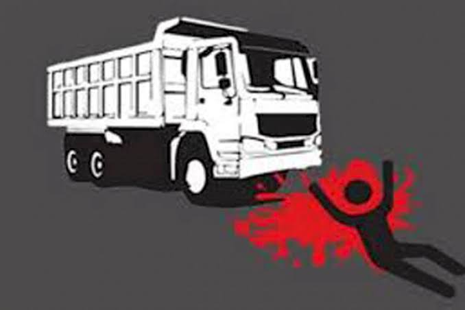 সিলেটের আলমপুরে কভার্ড ভ্যানের ধাক্কায় বাইসাইকেল আরোহী নিহত