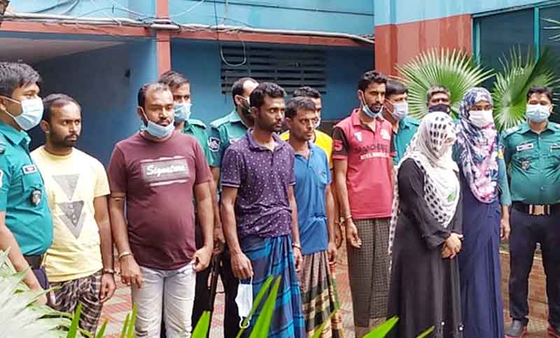 আন্তর্জাতিক নারীপাচার চক্রের হোতাসহ গ্রেপ্তার ৭
