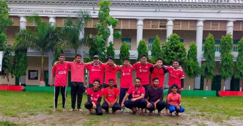 সাভারে ইনভিটিশন ইংলিশ সেন্টারের উদ্যোগে প্রীতি ফুটবল ও ক্রিকেট ম্যাচ অনুষ্ঠিত
