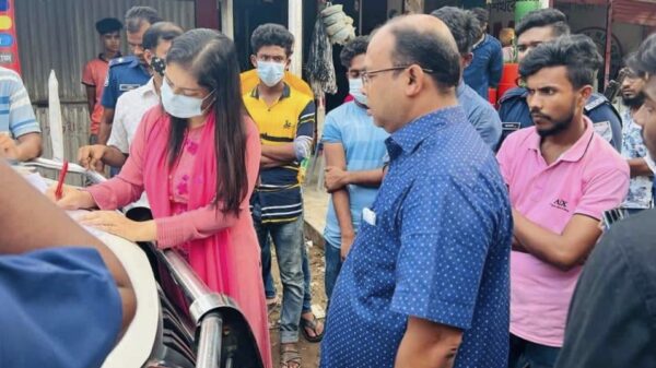 সাভারে একটি গো খাদ্য তৈরির কারখানা সিলগালা
