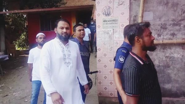 সাভারে পুলিশ-বিএনপি সংঘর্ষে আহত ১০, আটক ২০