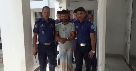 সাভারে যাত্রী বেসে ডাকাতি, গ্রেফতার আরও ১