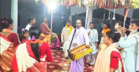 শান্তিগঞ্জে শ্রীনাম তারকব্রহ্ম হরিনাম সংকীর্তন সম্পন্ন