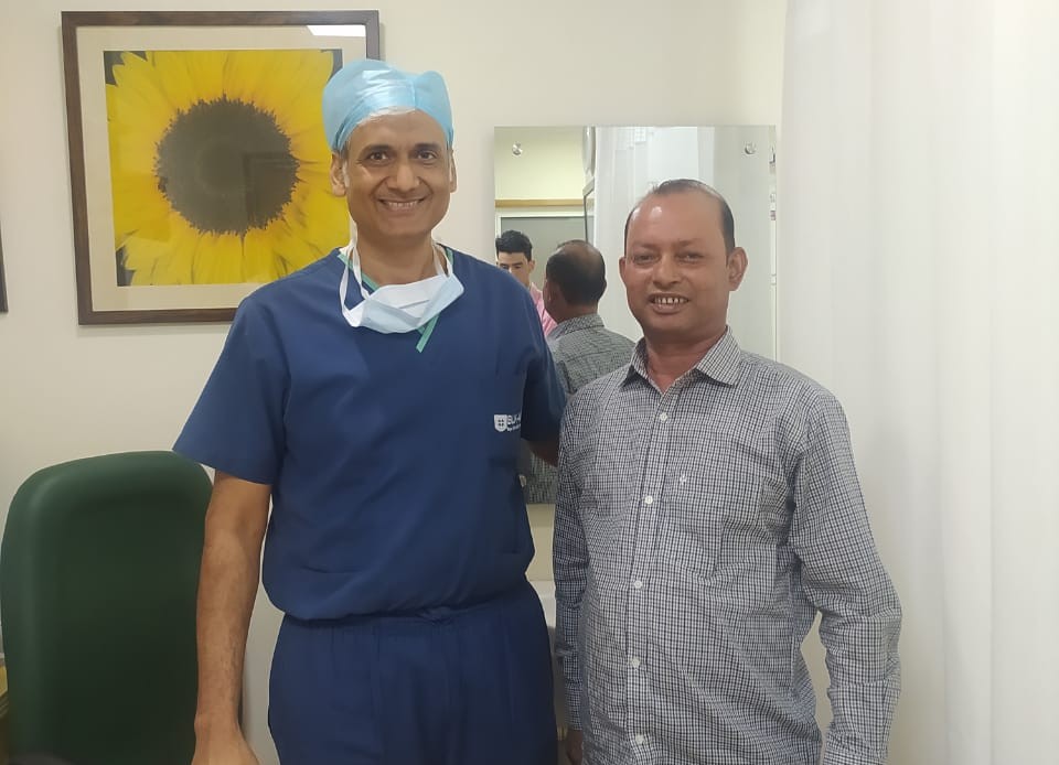 চিকিৎসা শেষে দেশে ফিরেছেন নূরুল হক