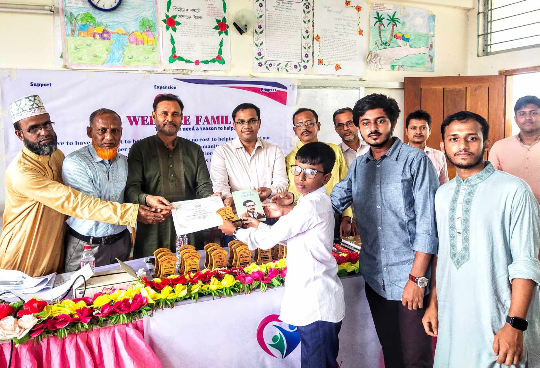 দ্যা ওয়েলফেয়ার ফ্যামিলির কুইজ প্রতিযোগিতার পুরষ্কার বিতরণ সম্পন্ন