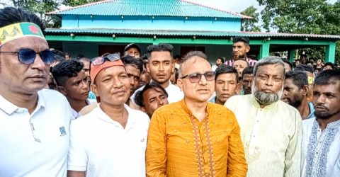 ব্যারিস্টার আনোয়ারের শান্তি-সম্প্রীতির মিছিলে মানুষের ঢল