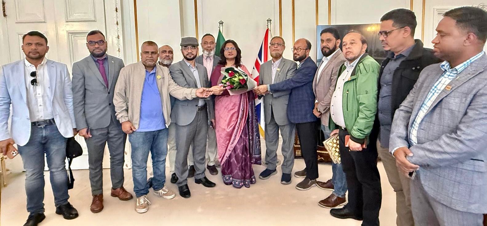 প্রবাসীদের সহজ ভাবে ভোট প্রদানের সুযোগ তৈরী করে দিতে হবে