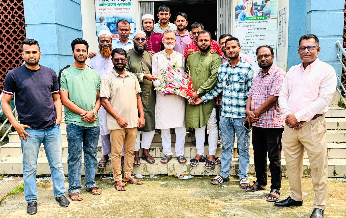শান্তিগঞ্জ প্রেসক্লাবকে অভিনন্দন, সাংবাদিকদের প্রশংসা করলেন ফারুক আহমদ