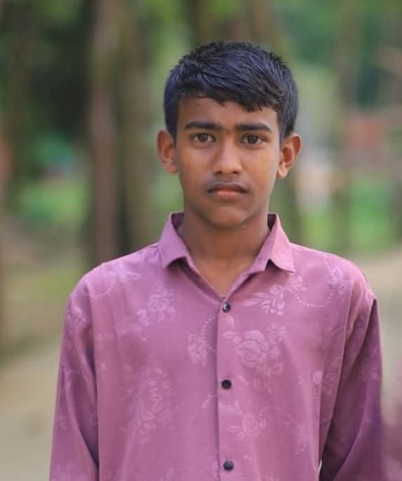 তিন দিনেও ফেরেনি মারুফ, সন্তানের অপেক্ষায় নির্ঘুম মা-বাবা