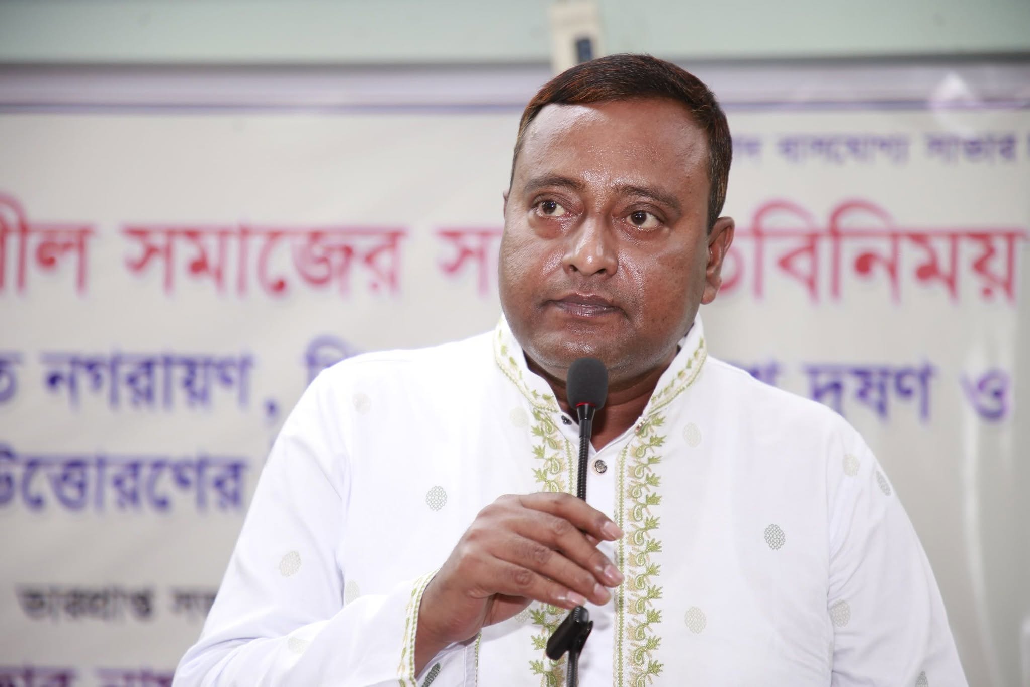 সাভারে মাদকমুক্ত সমাজ গড়ার অঙ্গীকার মেয়র প্রার্থী খোরশেদ আলমের